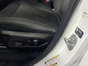 2023 Jeep Grand Cherokee Laredo — thumbnail 12