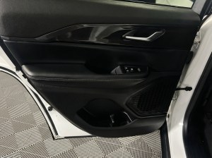 2023 Jeep Grand Cherokee Laredo — thumbnail 15