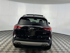 2023 INFINITI QX50 LUXE — thumbnail 3