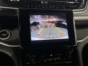 2023 Jeep Grand Cherokee Laredo — thumbnail 9