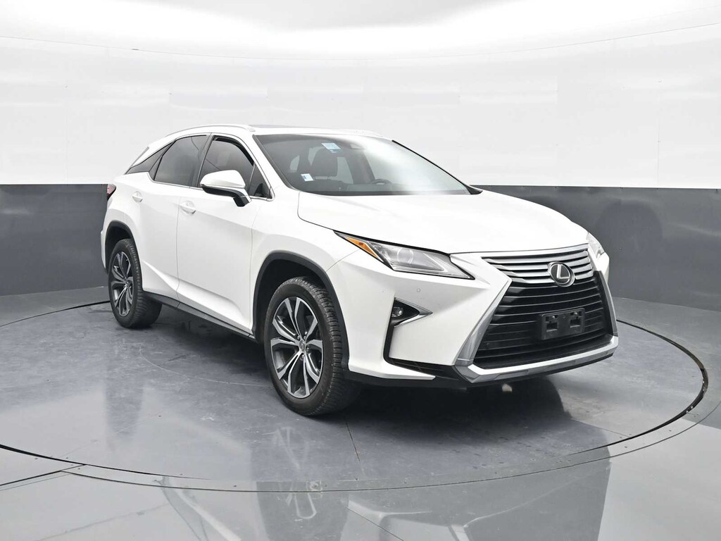 Used 2017 Lexus RX AWD — photo 1